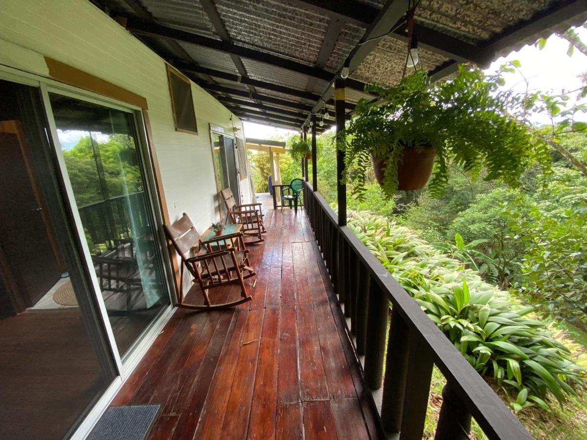 Birds & Breakfast Costa Rica Bed and Breakfast La Tigra  Exteriör bild