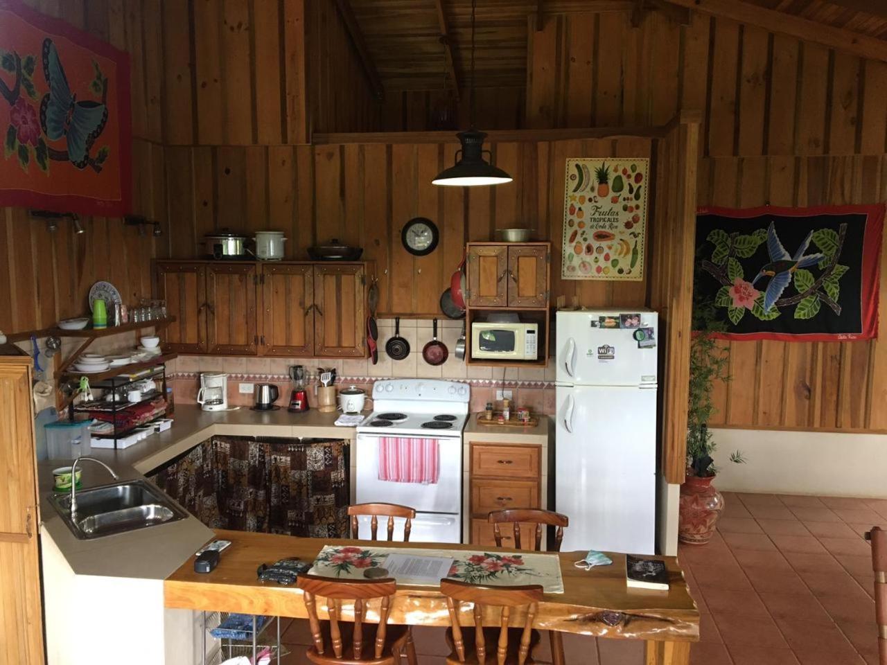 Birds & Breakfast Costa Rica Bed and Breakfast La Tigra  Exteriör bild